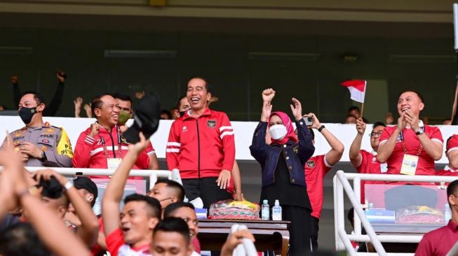 Jokowi Saksikan Langsung Laga Timnas Indonesia vs Australia Bersama Cucu di GBK