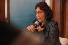 Susi Pudjiastuti Ungkap Rasa Syukur Setelah Pilot Susi Air Philip Mehrtens Dibebaskan