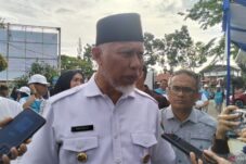 Gubernur Sumbar Mahyeldi, Foto:MinangkabauNews