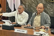 Menko Pangan, Zulkifli Hasan dan Kepala Badan Gizi Nasional, Dadan Hindayana di Kantor Kemenko Pangan, Kamis (29/1/2026). Foto: Widya/kumparan