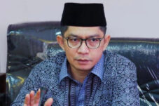 Komisioner Kompolnas Yusuf Warsyim.