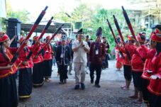 Bupati Irwan Dukung Musyawarah Adat Padoe
