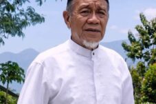 Sosok Penenun Perdamaian Ustaz Adnan Arsal Meninggal Dunia