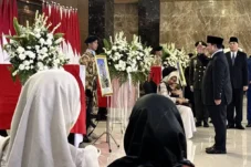 Presiden Prabowo Lepas Jenazah Tiga Prajurit TNI Gugur di Misi PBB Lebanon