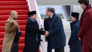 Prabowo Tiba di Prancis, Awali Kunjungan Kenegaraan dengan Salat Idul Adha Bersama WNI