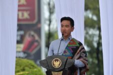 PDIP Usul Gibran Mulai Berkantor di IKN
