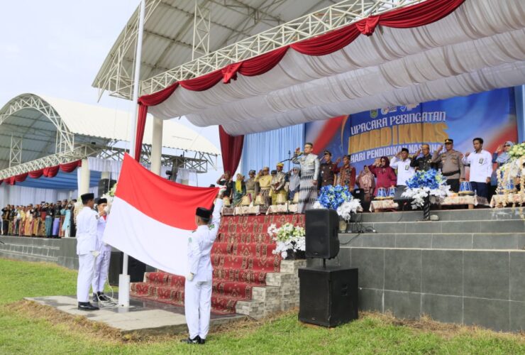 Bupati Luwu Timur Tegaskan Komitmen Tingkatkan Kualitas Pendidikan dan SDM Unggul di Hardiknas 2026