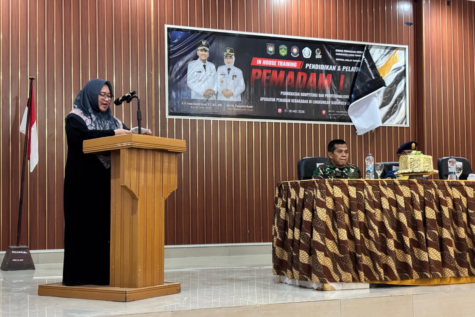Wabup Luwu Timur Buka Diklat Pemadam 1