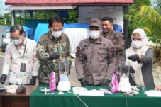 Sekda Lutim Apresiasi Kejaksaan Telah Musnahkan Barang Bukti 53 Perkara