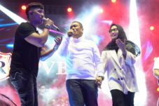 Lautan Manusia Padati Konser Repvblik di Puncak Perayaan Hari Jadi Luwu Timur ke-23