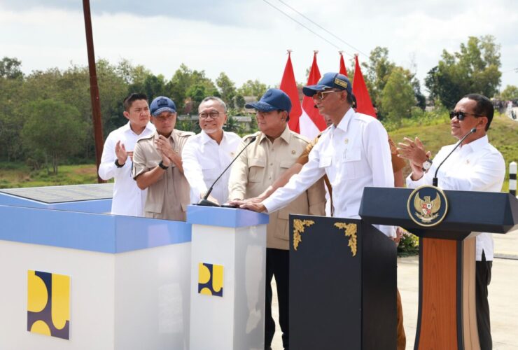 Prabowo Resmikan Jalan Daerah 1.151 Km di 37 Provinsi
