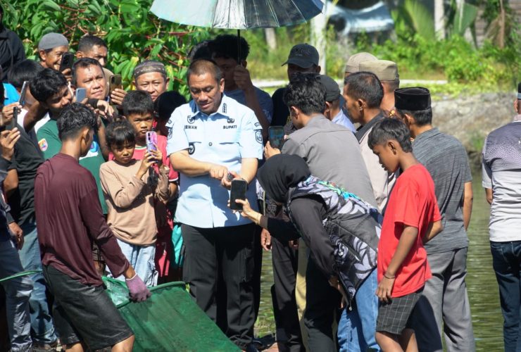Panen Perdana 6 Ton Ikan Nila