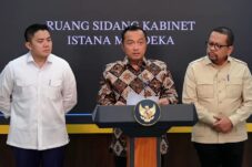 Presiden Prabowo Copot Dadan Hindayana Cs dari BGN