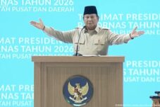 Prabowo ke Pengusaha: Jangan Coba-Coba Langgar Hukum